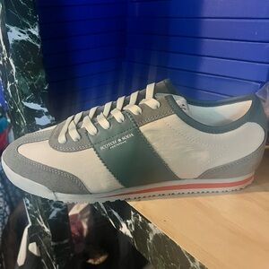 Scotch & Soda Men's Gray and Cream Sneakers